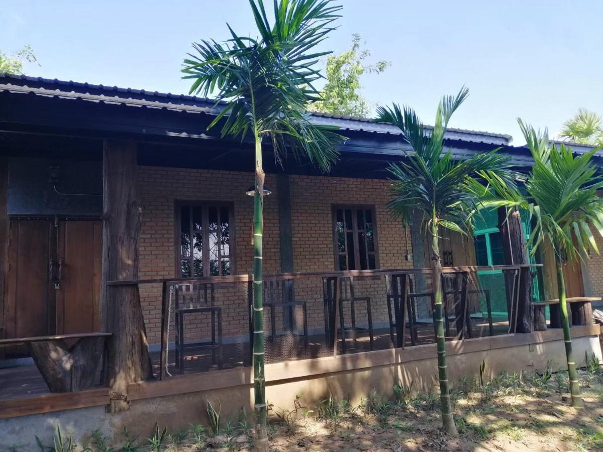 บ้านภทรพรรณ ขุนยวม แม่ฮ่องสอน Ban Pataraphan Khunyuam Maehongson Thailand Ban Khun Yuam Buitenkant foto