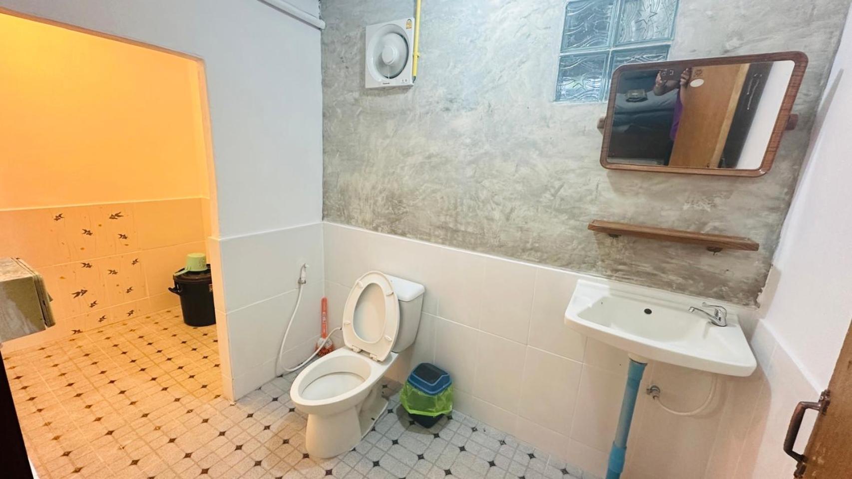 บ้านภทรพรรณ ขุนยวม แม่ฮ่องสอน Ban Pataraphan Khunyuam Maehongson Thailand Ban Khun Yuam Buitenkant foto